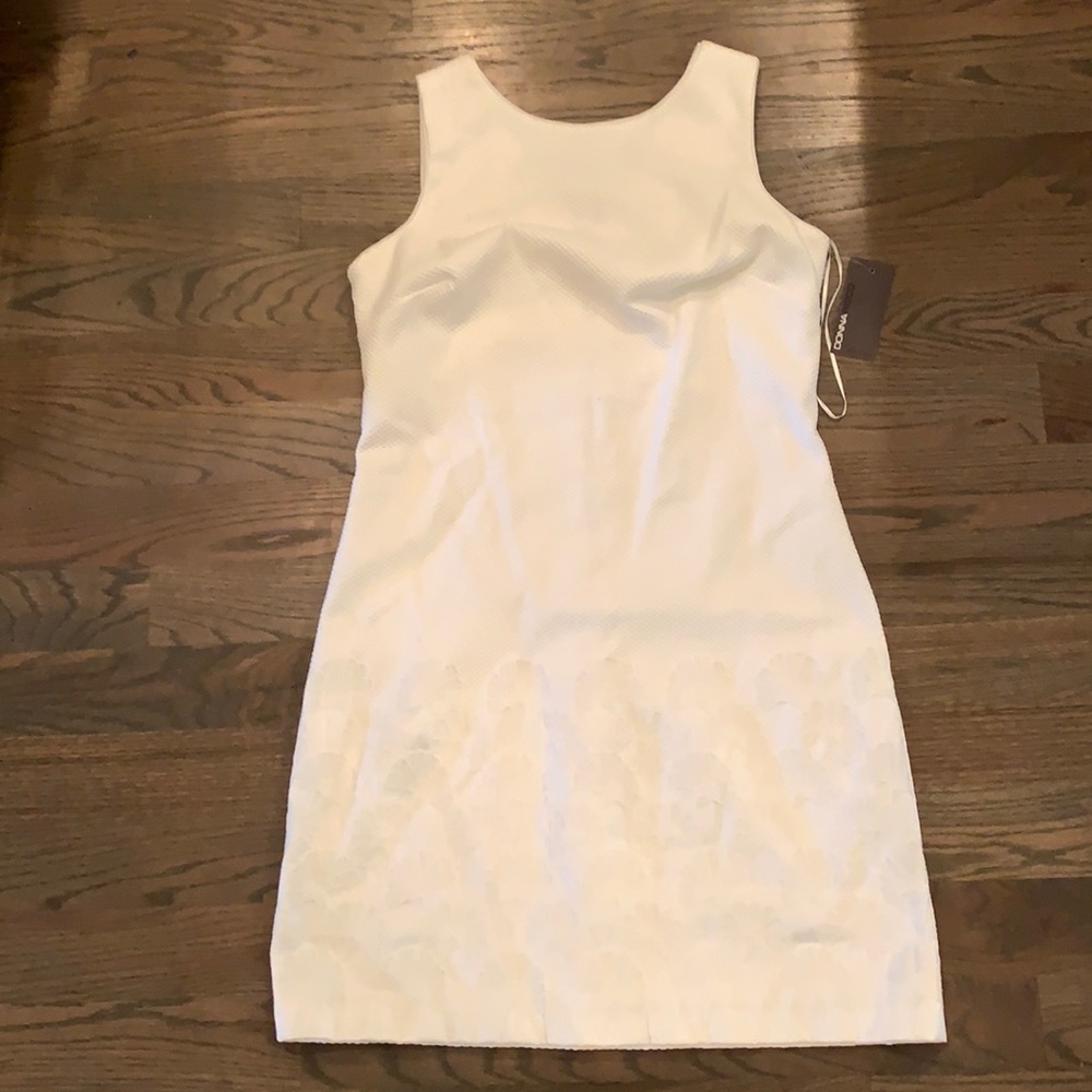 NWTWhite sleeveless sheath dress